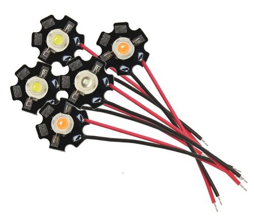 LED POTENCIA FORMA ESTRELLA 3W BLANCO CALIDO 3000K 140 3.2~3.8VDC